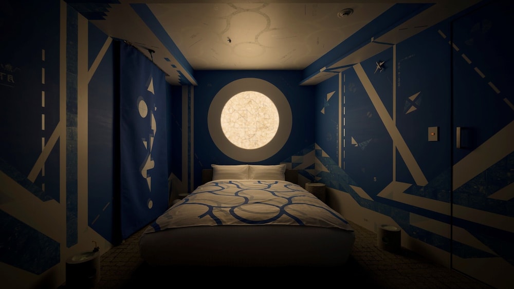 Room of Poetic Moonlight "A Model of Our Blue Heterotopia" by Yusuke Nakano / Paramodel 客室5 | BnA Alter Museum