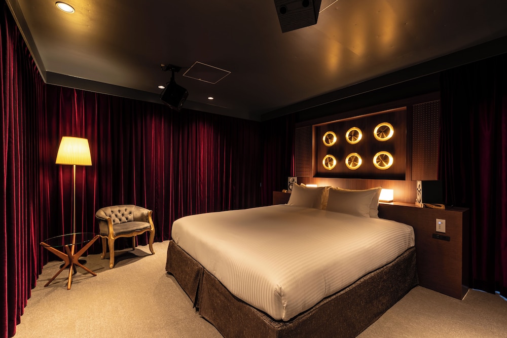 Audiophile’s Listening Room “TRAVELLING ROOM” by Takamasa Aoki | BnA Alter Museum