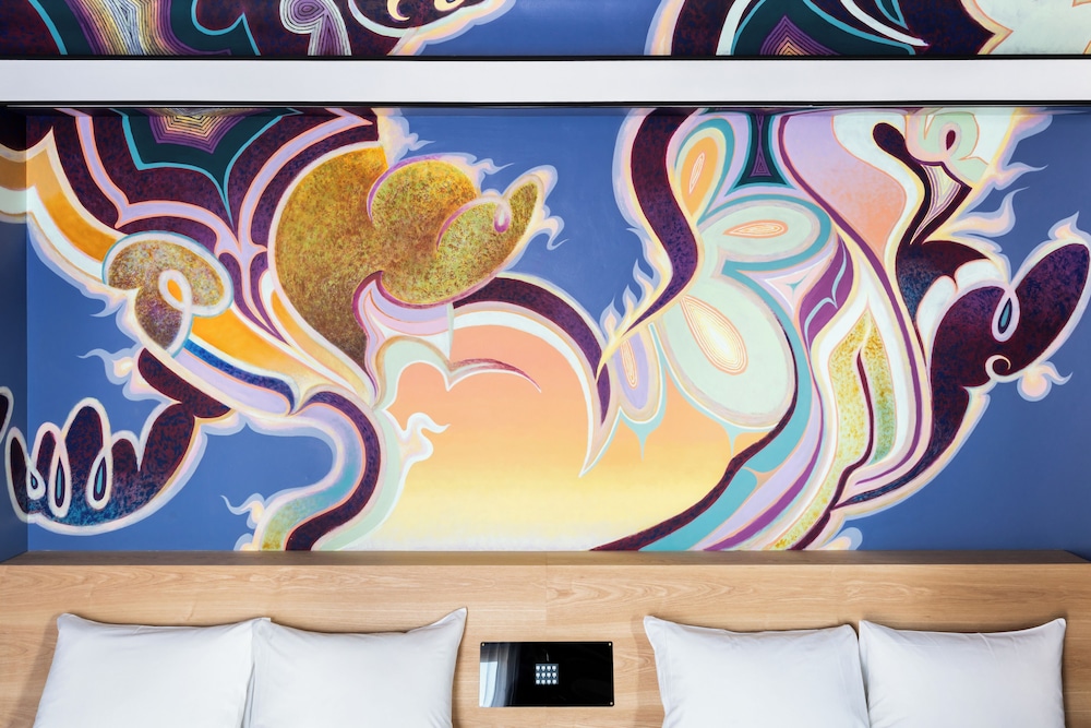 360° Immersive Mural & Light 客室7 | BnA Alter Museum