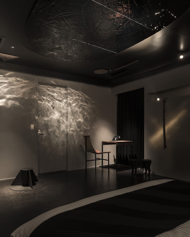 Art of Shadows “ASITA_ROOM REM sleep garden of Mr. X” by Sai 客室1 | BnA Alter Museum