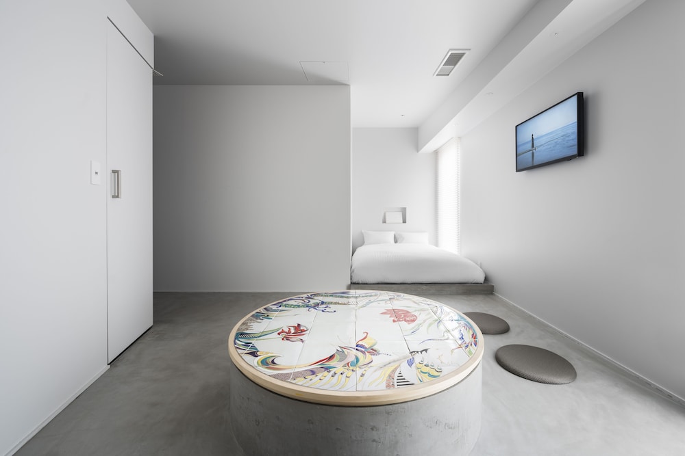 特別オファー　お部屋タイプお任せ (禁煙　22平米 - 30平米) 客室10 | BnA Alter Museum