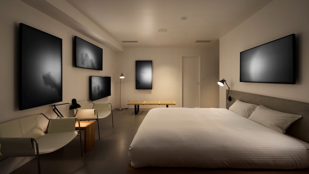 Digital Portals to the Unseen “continuum” by Daito Manabe（Rhizomatiks） | BnA Alter Museum