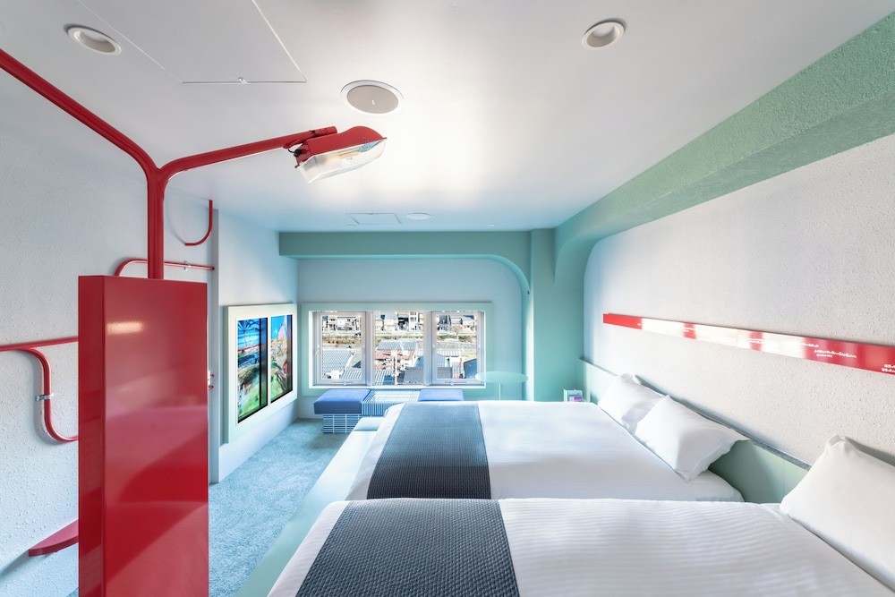 Digital drift through a Green Garden by Asako Fujikura | BnA Alter Museum