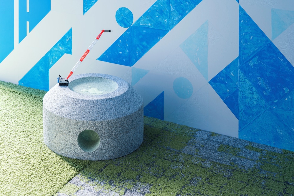 Room of Poetic Moonlight "A Model of Our Blue Heterotopia" by Yusuke Nakano / Paramodel 客室3 | BnA Alter Museum