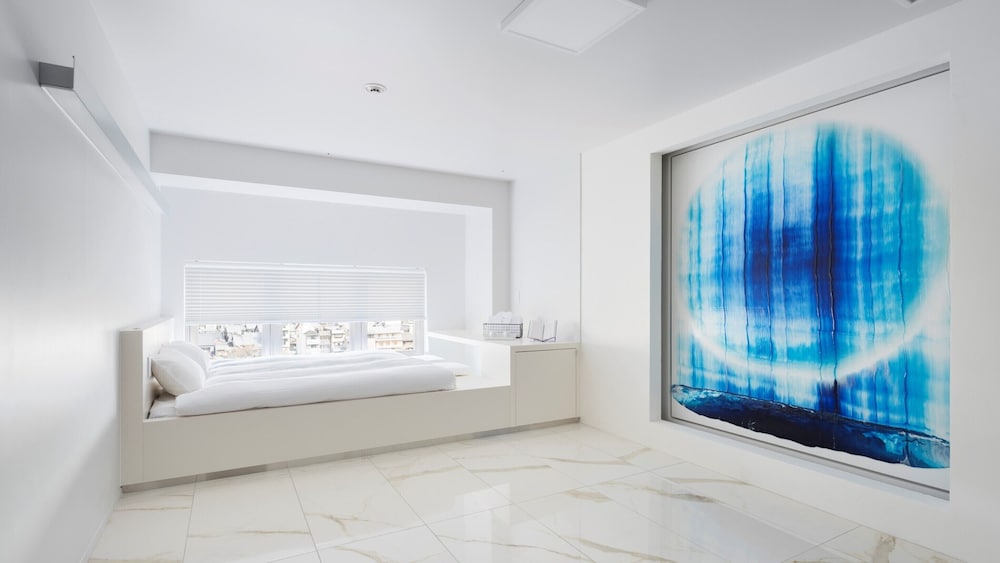 特別オファー　お部屋タイプお任せ (禁煙　22平米 - 30平米) 客室14 | BnA Alter Museum