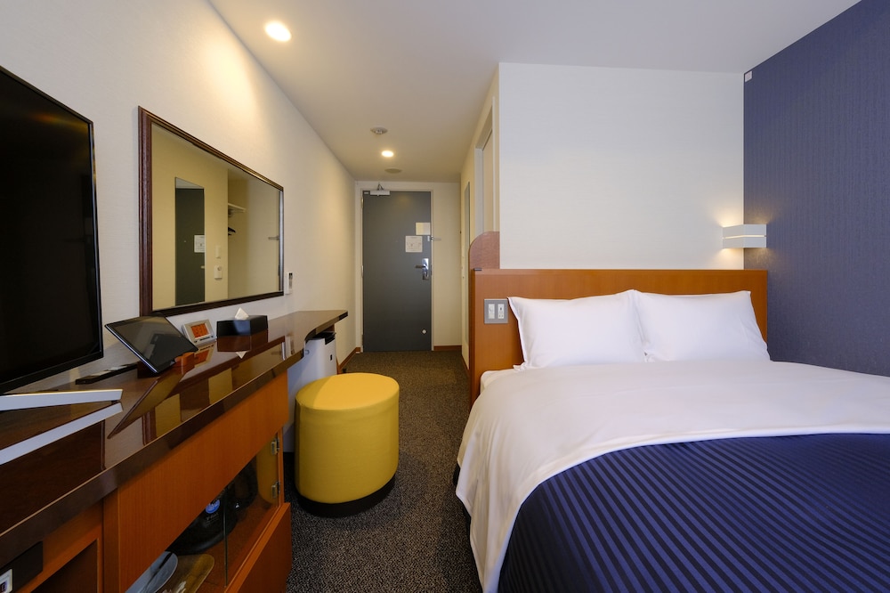 エコノミー ダブルルーム 客室1 | ホテル グランドルチェ博多