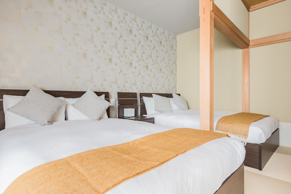 和風プレミアムルーム 客室1 | PLAYSIS ASAKUSA