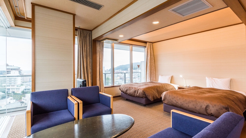 [禁煙] スイート和洋貴賓室寛ぎ内風呂あり（R953） | 大江戸温泉物語Premium 伊東ホテルニュー岡部