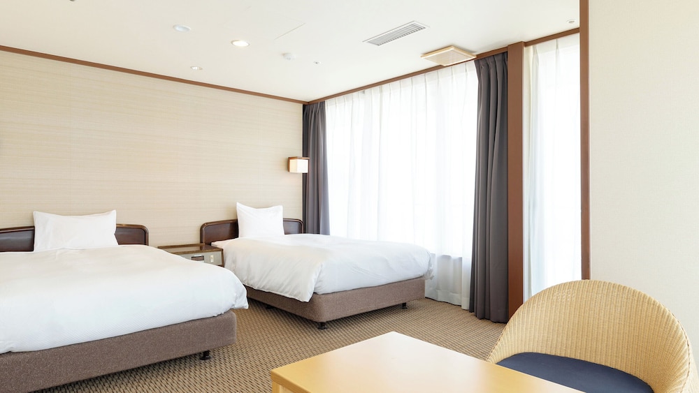 [禁煙] スーペリア和洋室ツイン内風呂あり（R856） | 大江戸温泉物語Premium 伊東ホテルニュー岡部