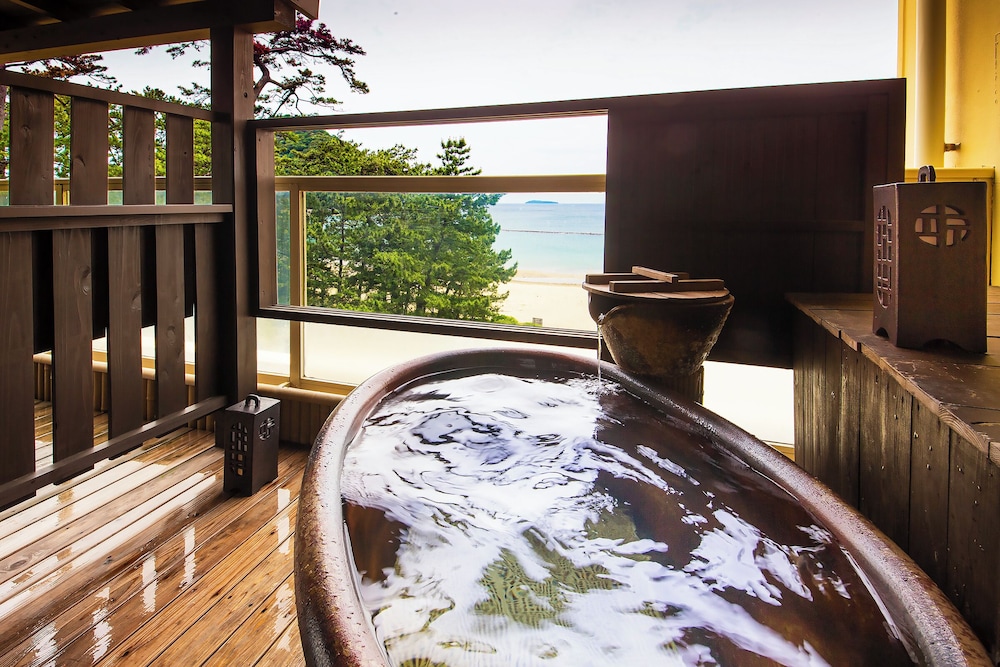 デザイン ルーム 禁煙 オーシャンビュー バスルーム0 | 宵待ちの宿 萩一輪