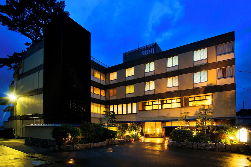 メインイメージ | 宵待ちの宿 萩一輪