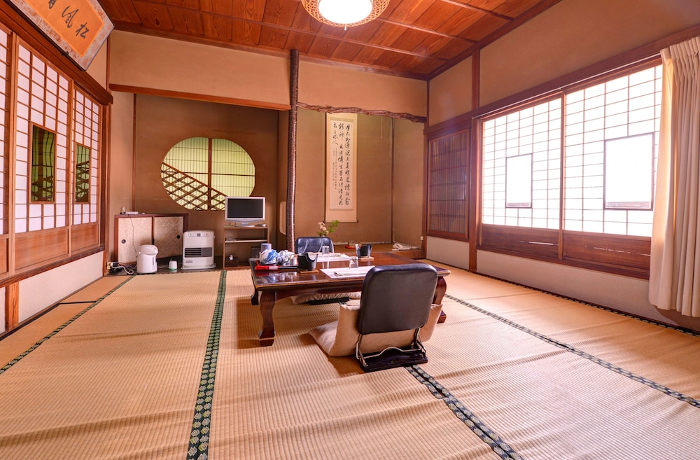 和室 ファミリールーム 客室9 | 備後屋