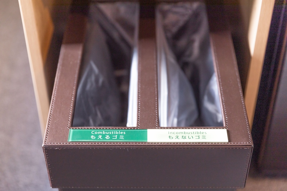 シングルルーム 喫煙可 客室5 | スーパーホテル水俣