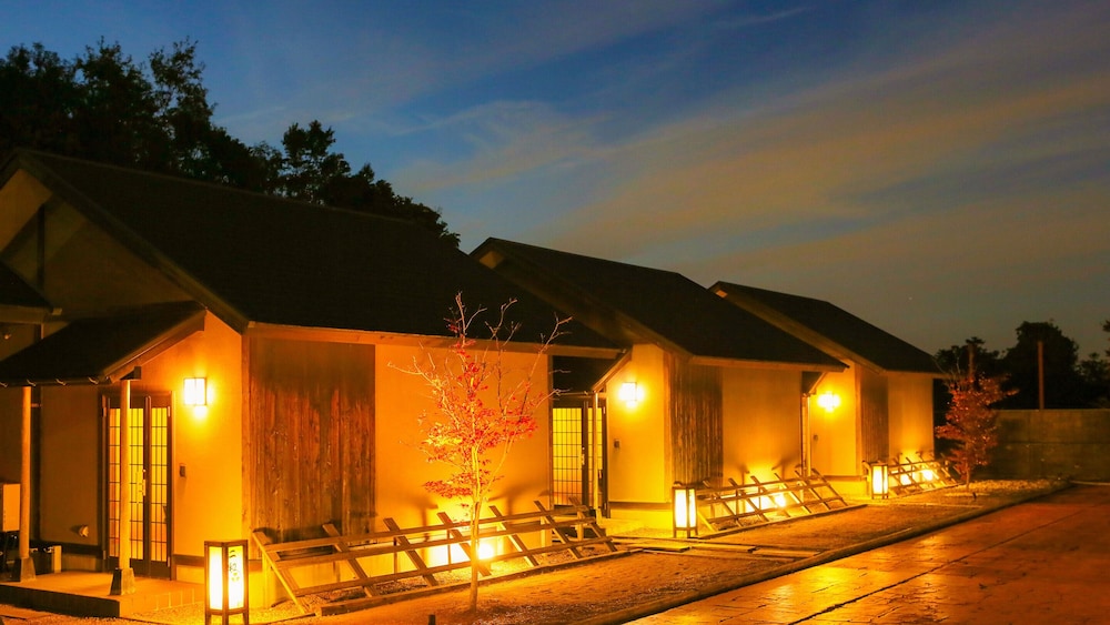 [禁煙]スーペリア和室離れ(敷地内1戸貸切8畳＋家族風呂) | 大江戸温泉物語 君津の森