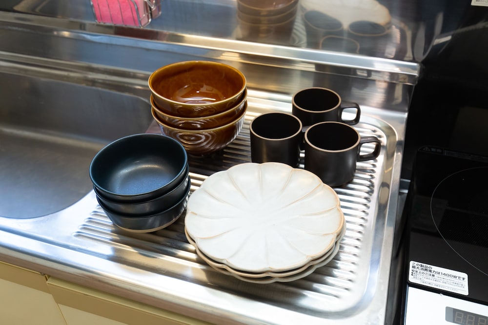 Apartment (Room 2, Room3) 専用簡易キッチン3 | 神楽坂 レトロなBARとホテル