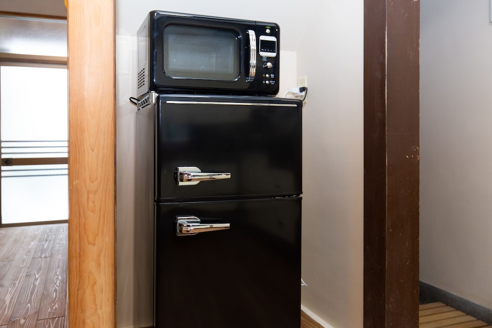 Private Vacation Home (Hanare) 小型冷蔵庫0 | 神楽坂 レトロなBARとホテル