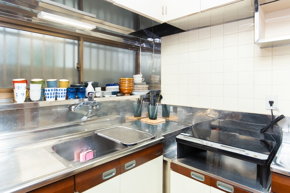 Private Vacation Home (Hanare) 専用簡易キッチン0 | 神楽坂 レトロなBARとホテル