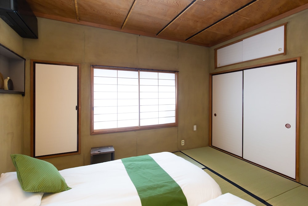Private Vacation Home (Hanare) 客室3 | 神楽坂 レトロなBARとホテル