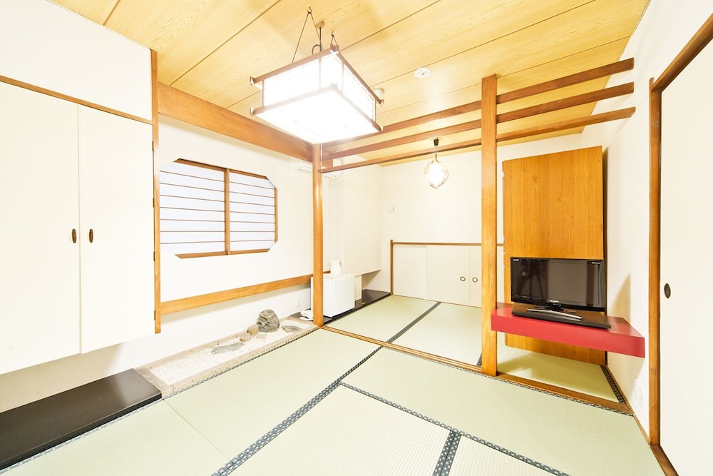 和室 ツインルーム 客室1 | ビジネスホテル山城