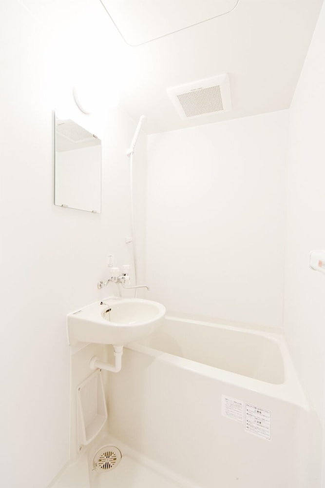 和室 ツインルーム 深めの浴槽0 | ビジネスホテル山城