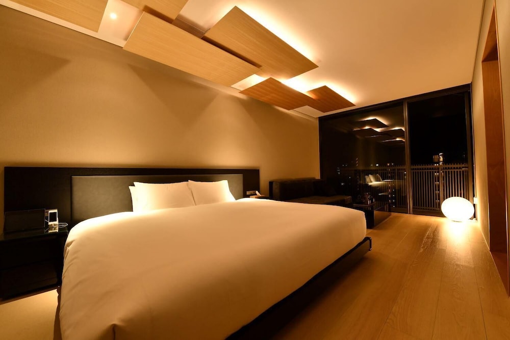 デラックス　バルコニー　ルーム 客室1 | MOGANA