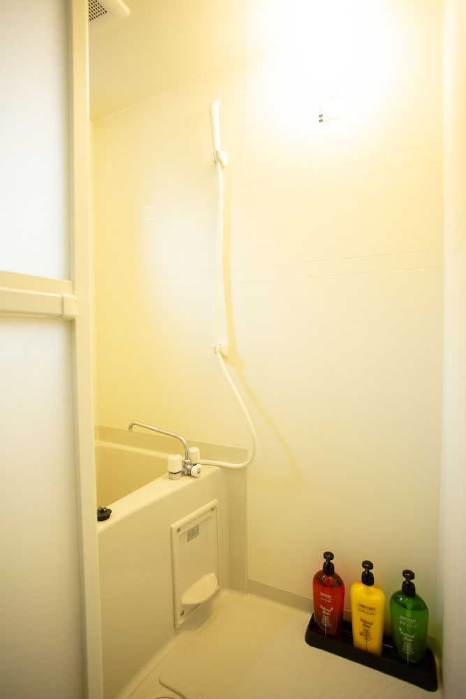 スタンダード ダブルルーム ダブルベッド 1 台 禁煙 バスルーム0 | Rest inn Kyoto