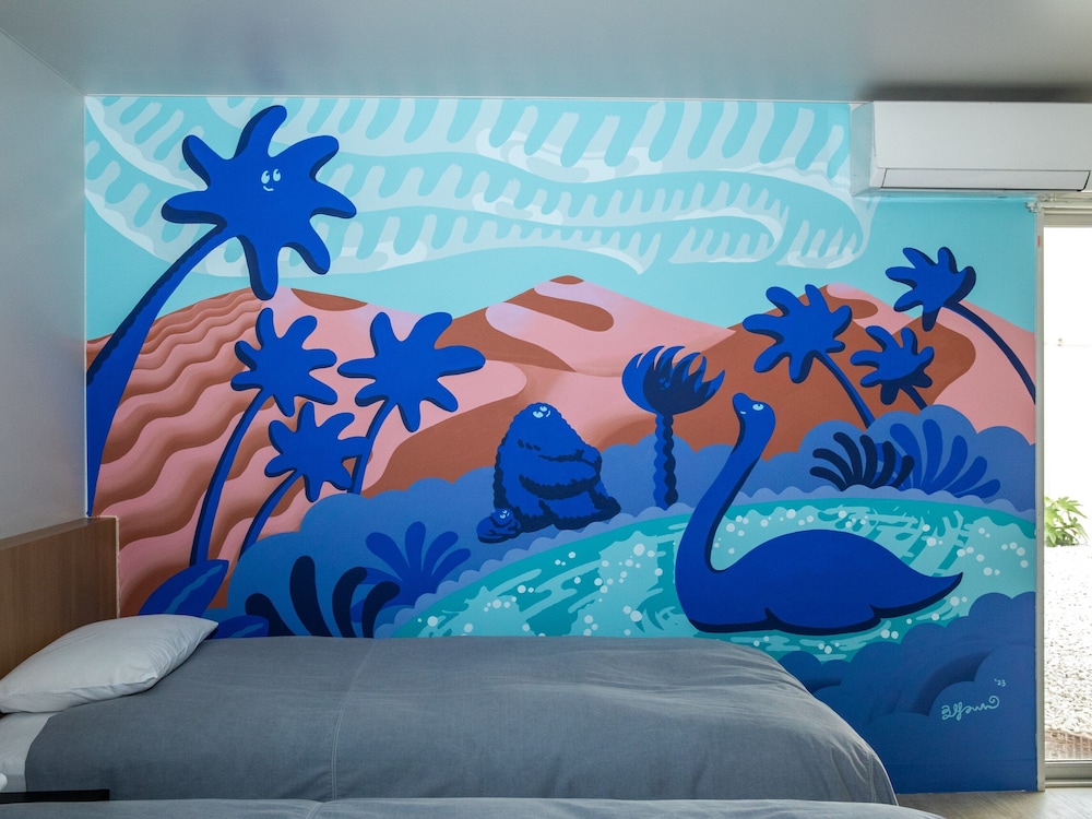 アートルームトリプル 禁煙 客室1 | SHIRAHAMA KEY TERRACE SEAMORE RESIDENCE