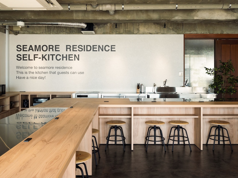 モデレートトリプルルーム 禁煙 共用キッチン設備0 | SHIRAHAMA KEY TERRACE SEAMORE RESIDENCE