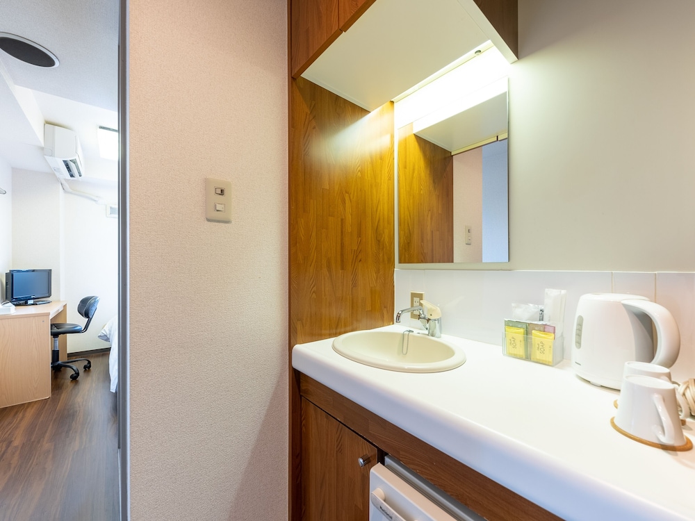 セミダブルルーム 禁煙（21:30以降チェックイン不可） 客室2 | Tabist アーバンステイズ浅草