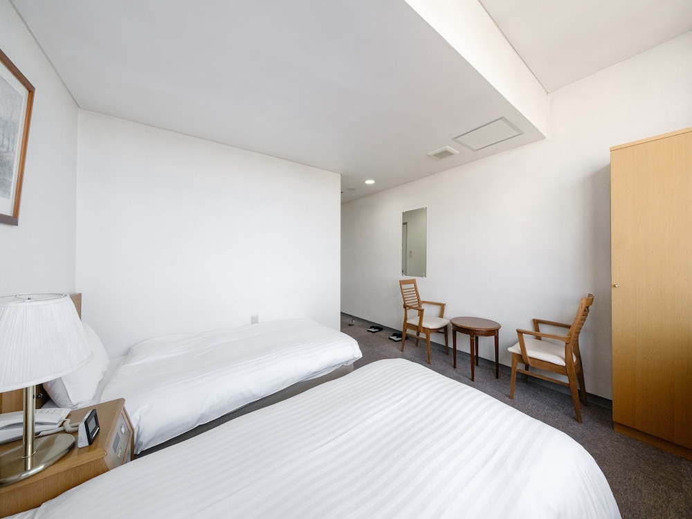 ツインルーム 喫煙可 客室3 | Tabist THE GREEN ASAHIKAWA (グリーン旭川)
