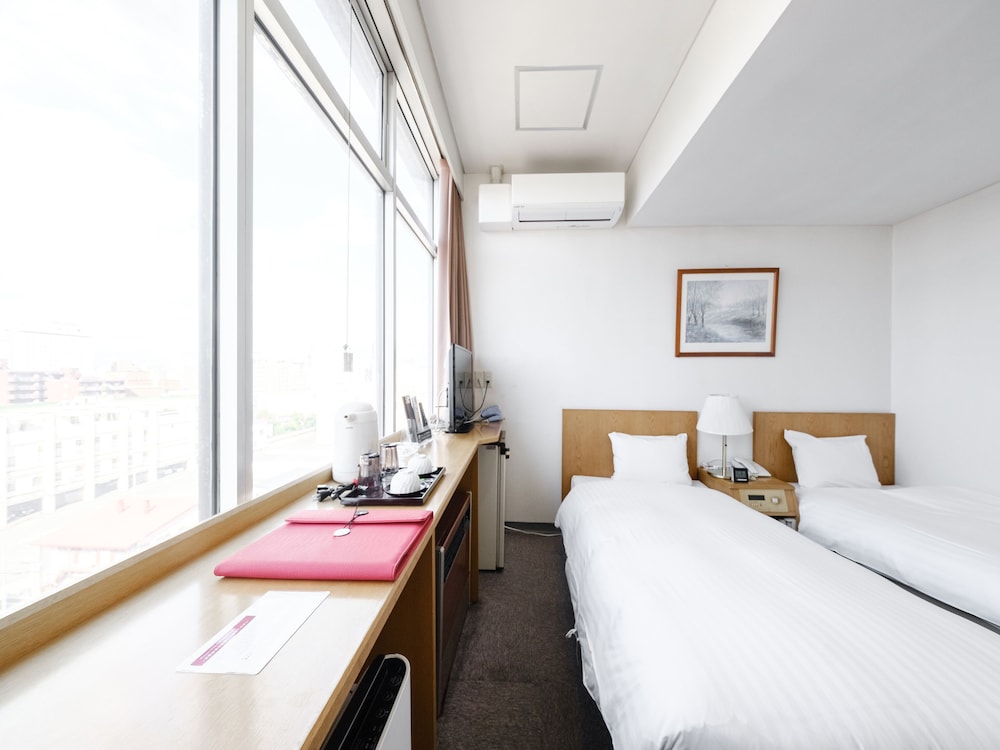 ツインルーム 喫煙可 客室1 | Tabist THE GREEN ASAHIKAWA (グリーン旭川)