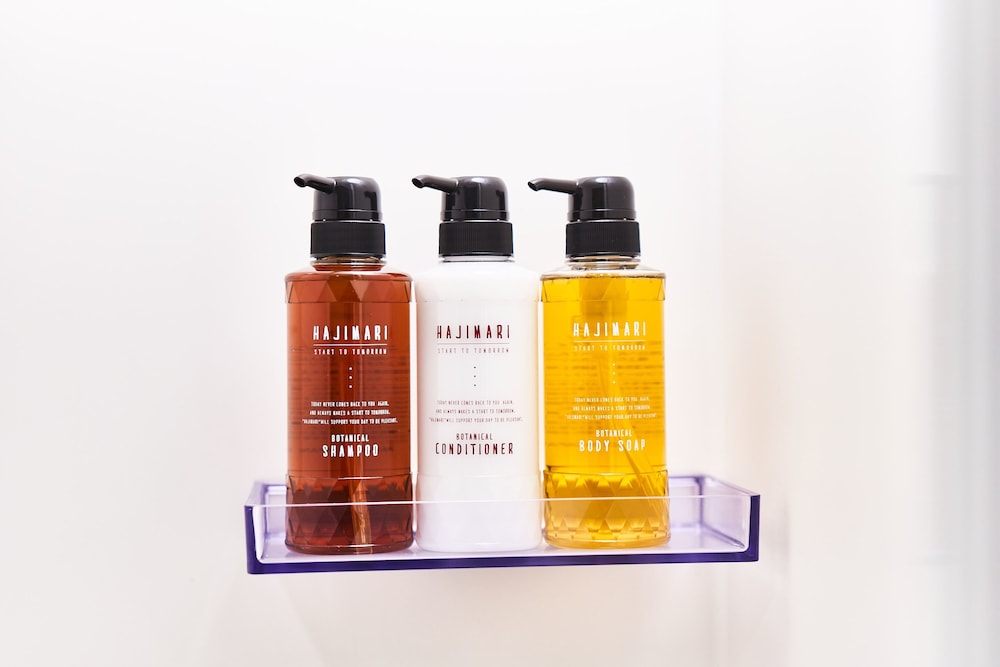 ダブルルーム 共用バスルーム バスルームの設備0 | アンドホステル本町イースト