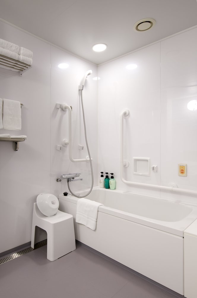 東京シティビュー ダブル 禁煙 (清掃は３日に１回) バスルーム1 | ホテルクラウンヒルズ上野プレミア