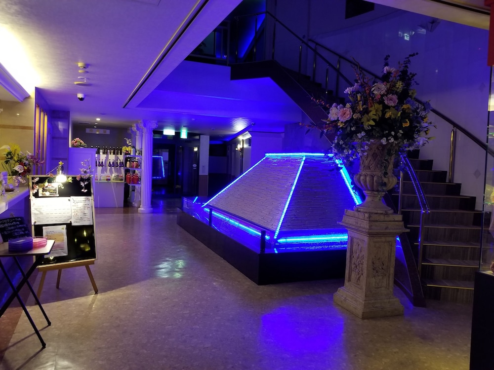 ロビー1 | ホテル セリーヌ - 大人限定 ロビー1 | ホテル セリーヌ - 大人限定