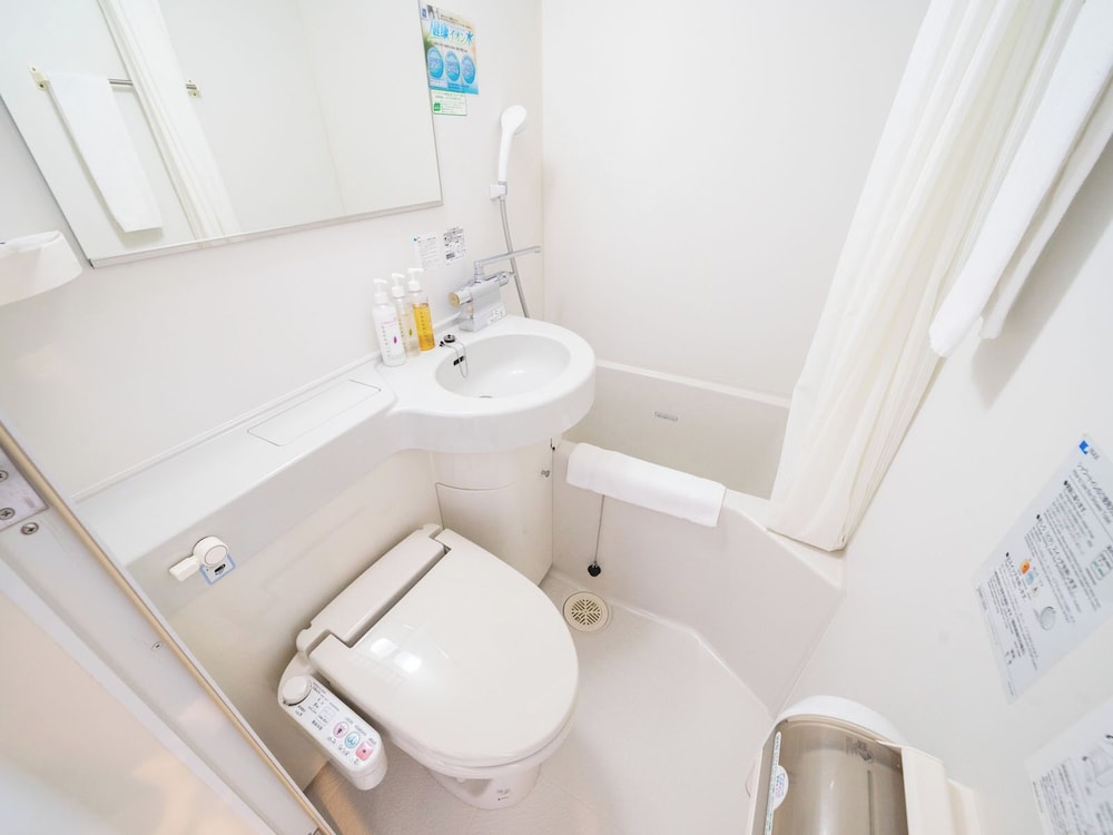 セミダブルルーム 禁煙 バスルーム0 | スーパーホテル十和田