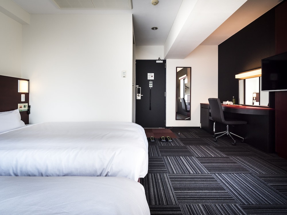 (禁煙) ツインルーム 客室1 | スーパーホテル東京・赤羽駅東口一番街