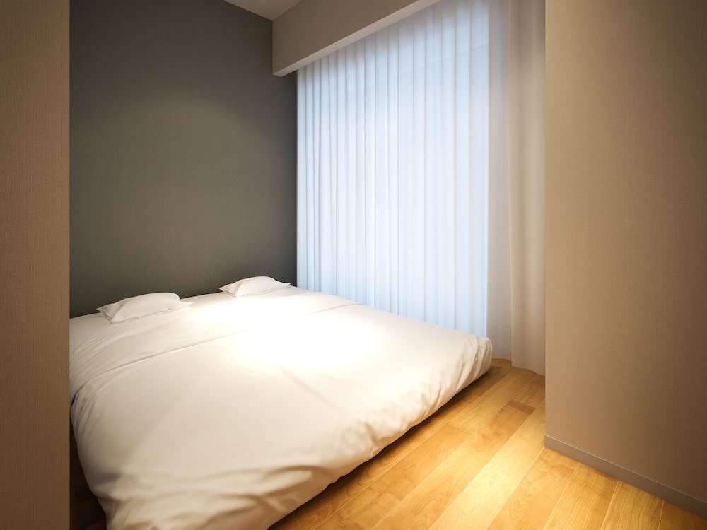 ベーシック ダブルルーム ダブルベッド 1 台 禁煙 専用バスルーム 客室1 | グリッズ東京 上野駅前 ホテル & ホステル