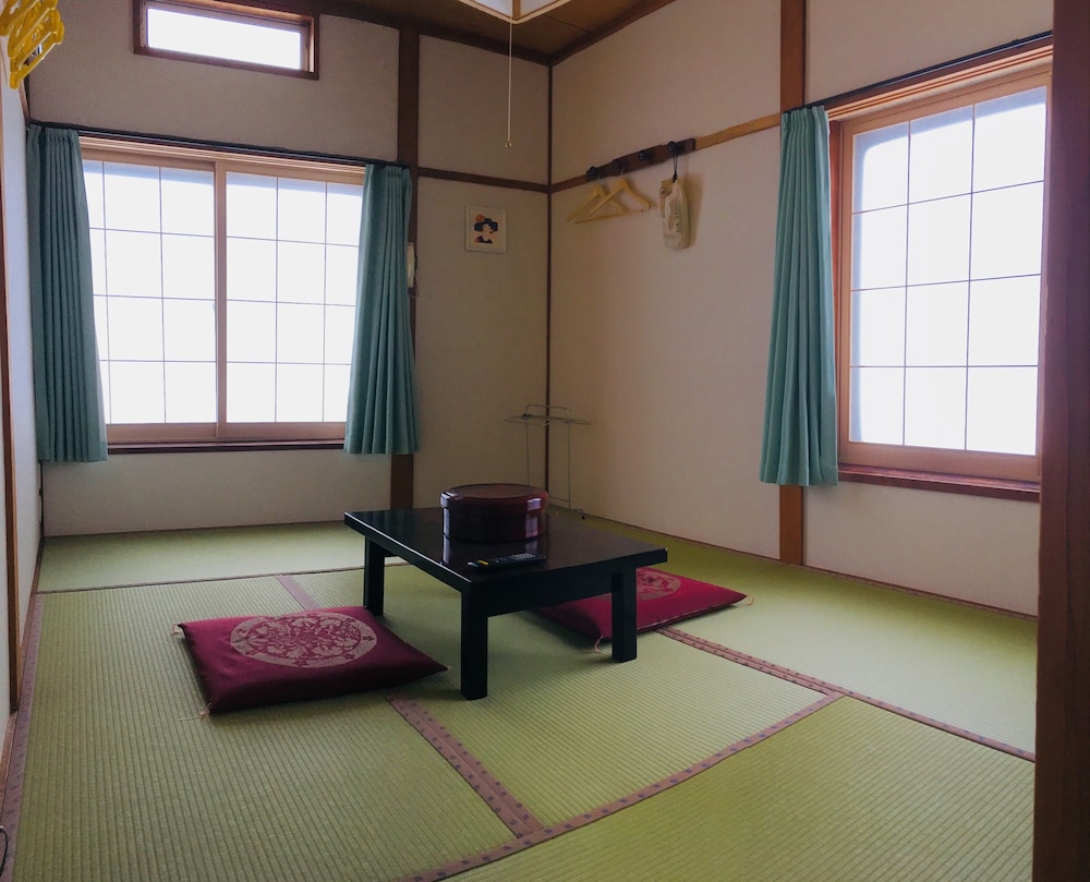 客室1 | やまきゅう荘