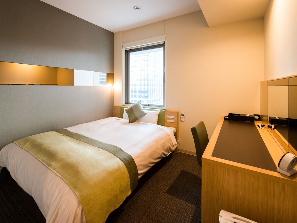 スタンダード ダブルルーム 禁煙 | スーパーホテル Premier 東京駅八重洲中央口