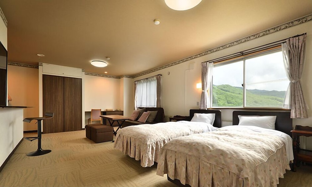 デラックス ルーム 禁煙 | ホテルタキモト