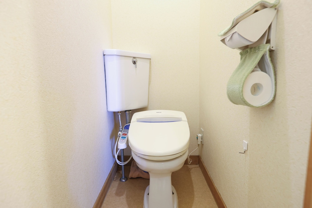 ファミリー向け 和室 トイレ付 客室4 | ホテルタキモト