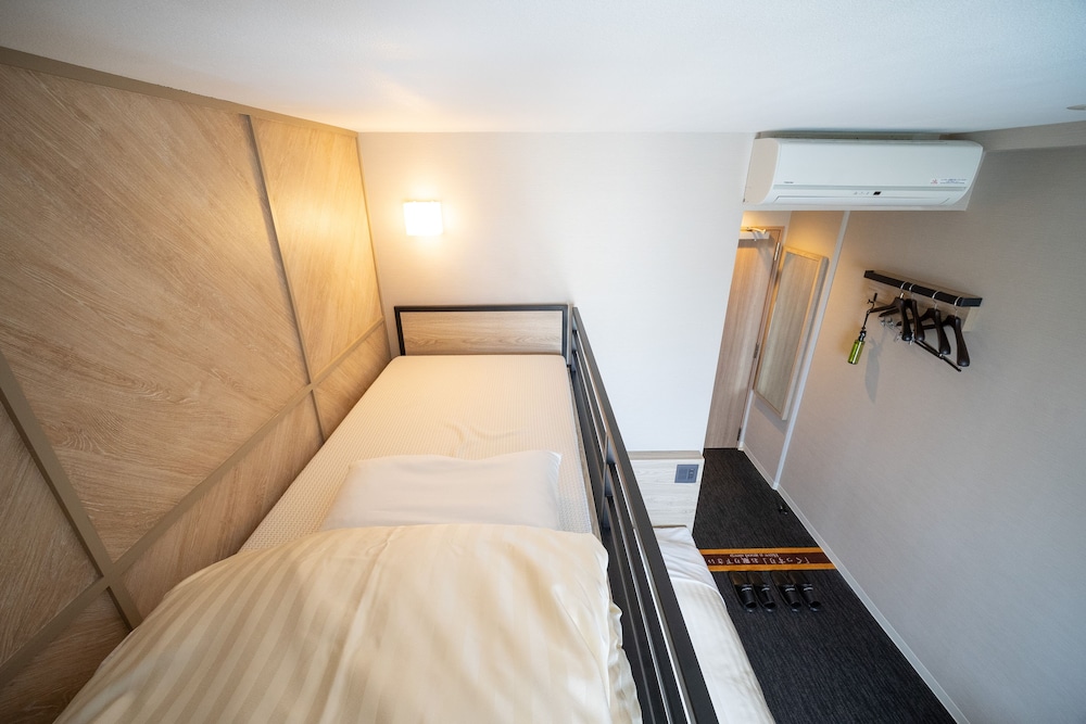 スーパールーム 禁煙 客室3 | スーパーホテル新居浜