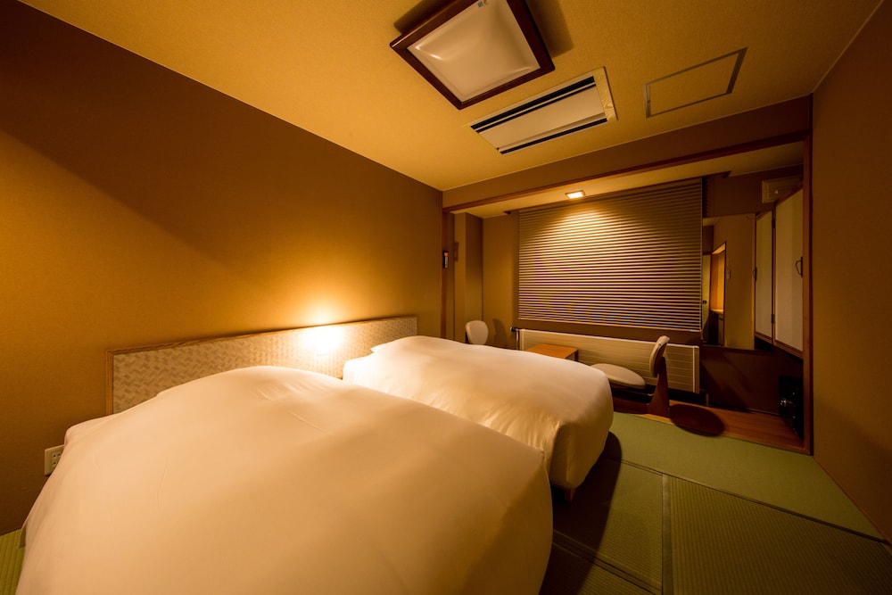 客室1 | 旅籠屋 定山渓商店 - Hostel