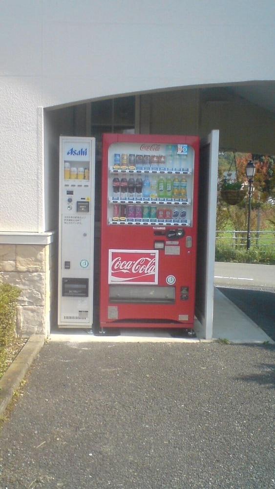 自動販売機1 | ファミリーロッジ旅籠屋・那須店 自動販売機1 | ファミリーロッジ旅籠屋・那須店