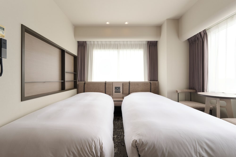 コーナーツイン 禁煙 客室2 | JR 西日本グループ ヴィアイン新宿