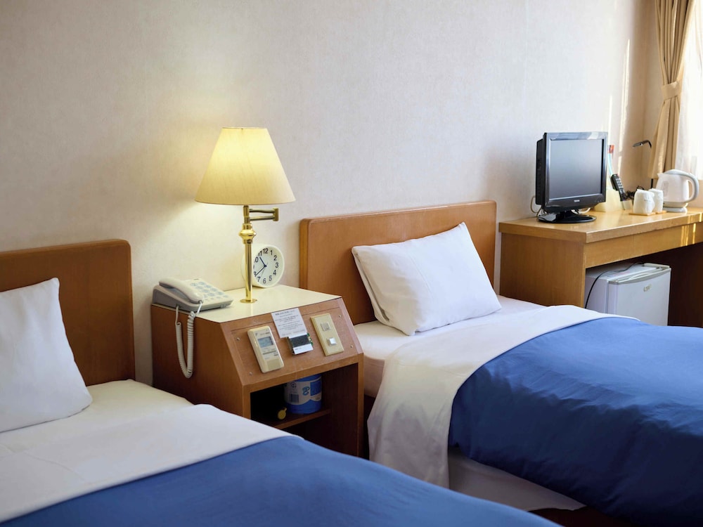 ツインルーム 禁煙 客室1 | Tabist ホテルシンセリティ