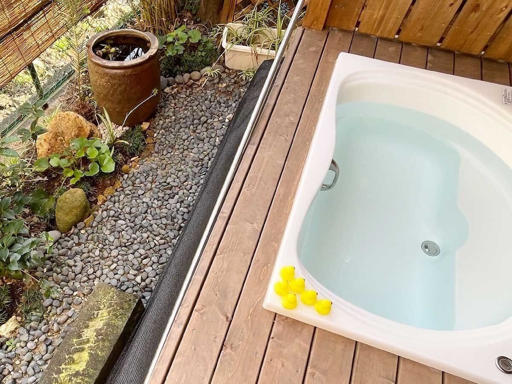 デラックス ルーム | 浜辺の湯 下田荘