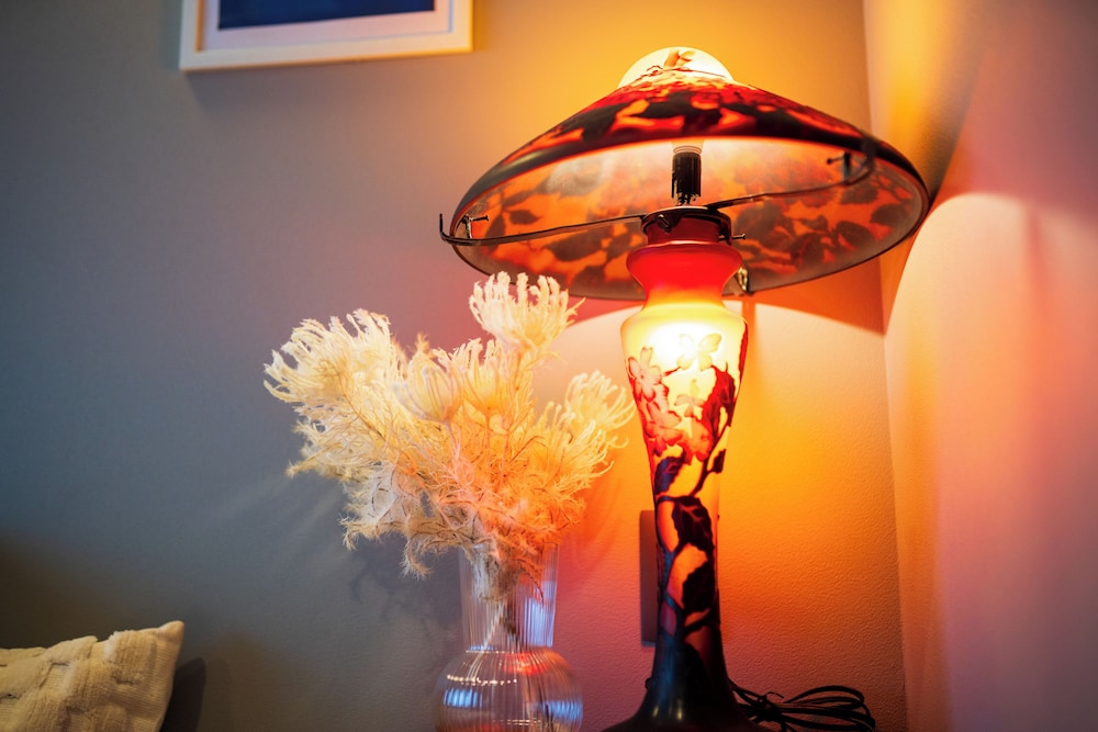 スタンダード ツインルーム マウンテンビュー 客室5 | 旅館 はちすの糸