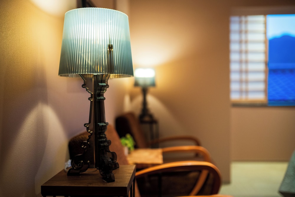 スーペリア ダブルルーム マウンテンビュー 客室6 | 旅館 はちすの糸