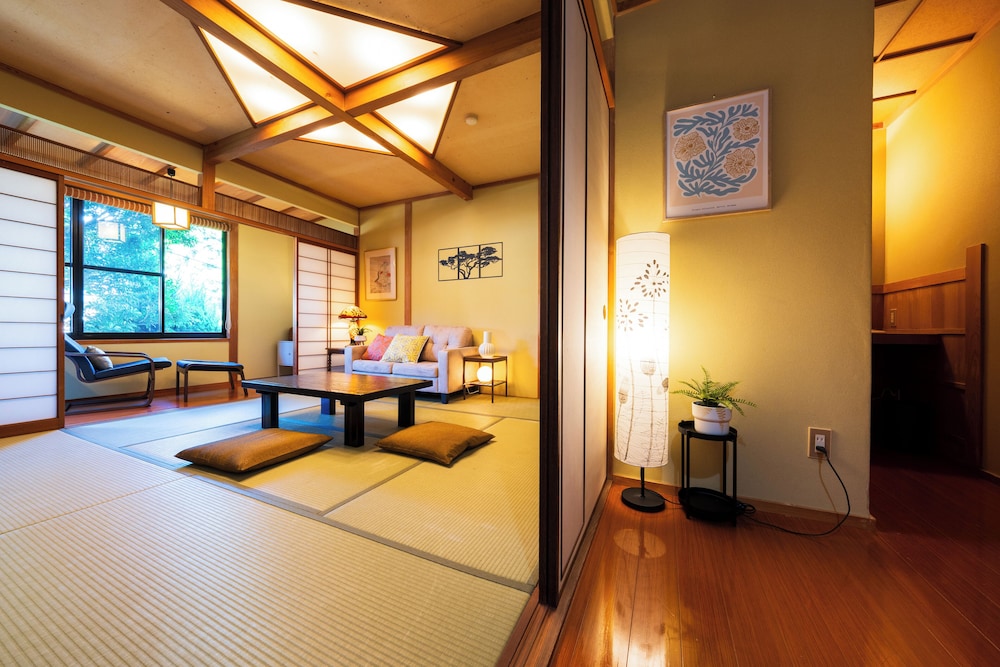 コンフォート ルーム マウンテンビュー 客室15 | 旅館 はちすの糸